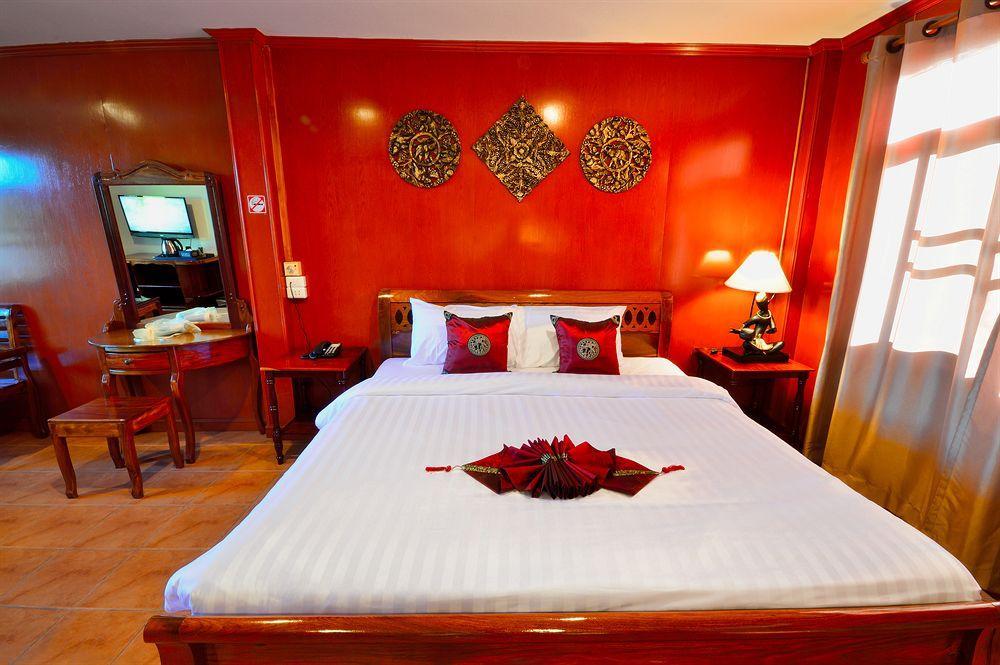 Avila Resort Pattaya Exterior photo