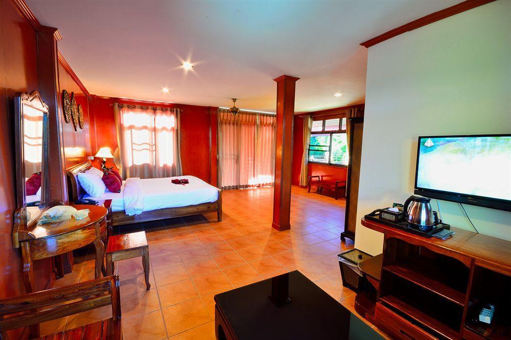 Avila Resort Pattaya Exterior photo